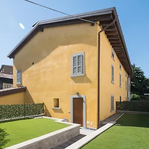 https://residence-matilde.it-lombardy.com